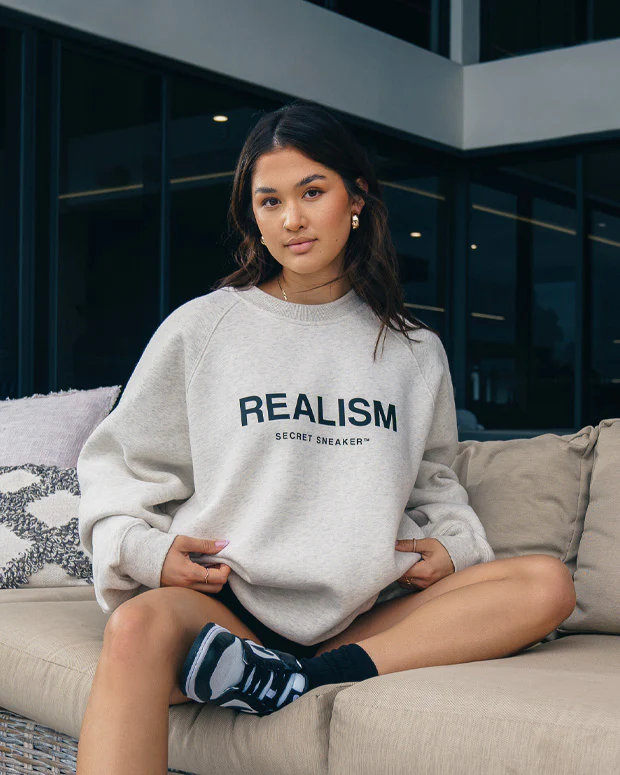 SSS REALISM LOUNGE OATMEAL CREWNECK SSS REALISM LOUNGE OATMEAL CREWNECK
